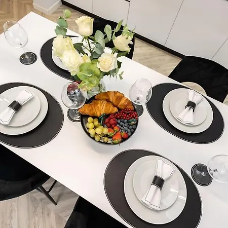 Mellow - Calea Victoriei - 2br Luxury * 布加勒斯特