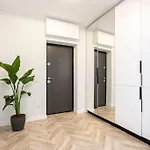 Lejlighed Mellow - Calea Victoriei - 2br Luxury Bukarest