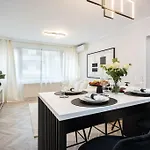 Lejlighed Mellow - Calea Victoriei - 2br Luxury Bukarest