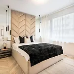 Mellow - Calea Victoriei - 2br Luxury * Bukarest